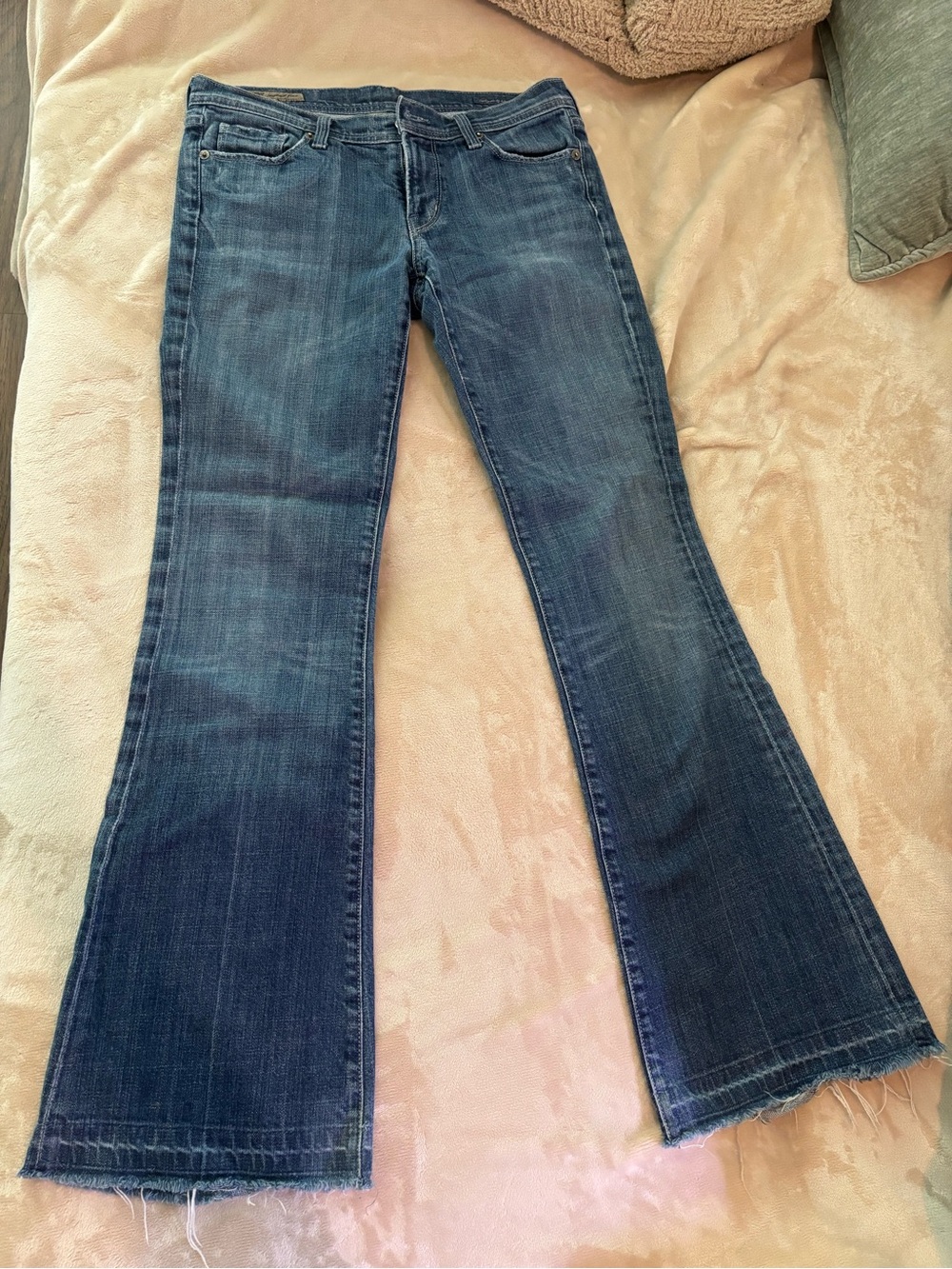 Low waist flare vintage jeans (medium wash)